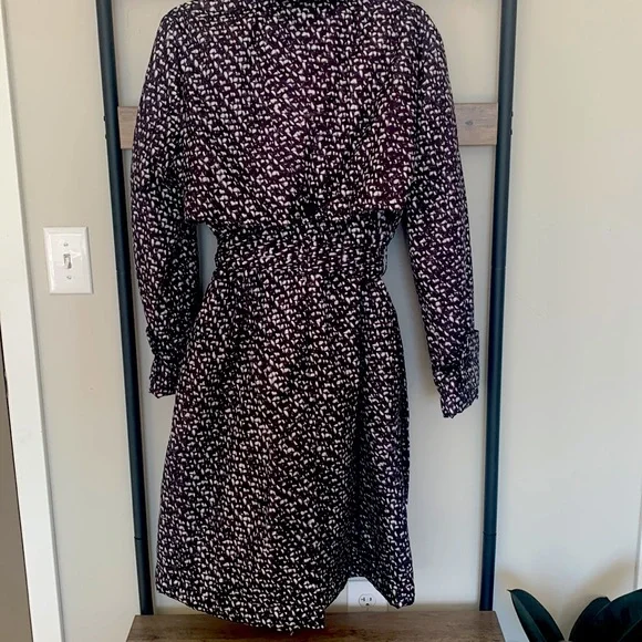 Trench coat insulated